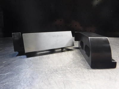 Sandvik Boring Wings x-8188-230  (LOC2467)