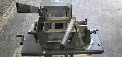 Used _UNKNOWN_ RADIUS ATTACHMENT Radius Attachments Pennsylvania US | Hildebrand Machinery Co. #1485928