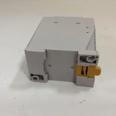 USED OMRON S82K-01524