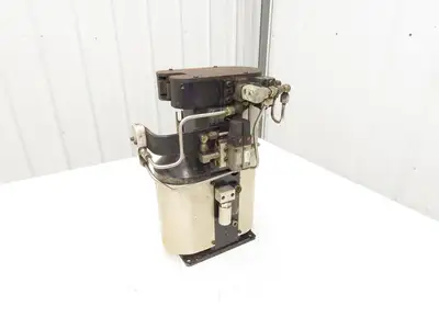 Tregaskiss Tough Gun Reamer Robotic Welding Nozzle Torch Cleaning Station 17"H