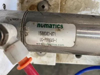 Pneumatic Liquid Filler