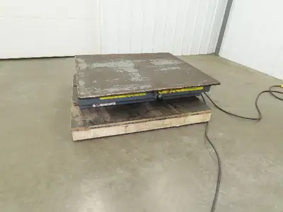 Used PENTALIFT _UNKNOWN_ Misc Lifts Indiana US | Arrow Industrial #1367358