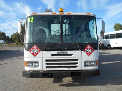 Used 2002 FREIGHTLINER CONDOR Fuel & Lube Trucks Arizona US | Tuscon Trux & Equipment Sales #1566163