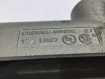 Crouse-Hinds LB 37 Condulet Iron Body 1 in Conduit Fitting Max 3 Wire No.4 (Lot of 2)