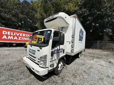 Used 2019 ISUZU NQR Reefer Trucks Florida US | Truck and Van Outlet #1509201