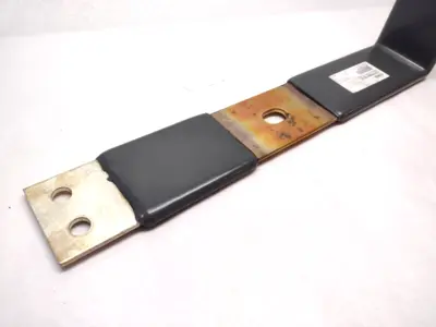 USED POWEL CONDUCTOR BAR 90 VERT 0.25 X 4.00