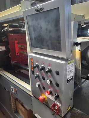 2007 NISSEI FNX80-12A Injection Molding Horizontal/Vertical | Machinery Network (2)