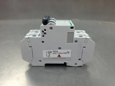 Schneider Electric 60140 (C60 5A) Multi 9 Circuit Breaker. 4A-33/1