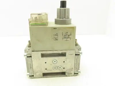 Dungs 224 909 Hydraulic safety Directional 3/2 Solenoid Valve 120V DMV-DLE 702/6
