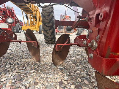 Used _UNKNOWN_ _UNKNOWN_ Planters Idaho US | Tri-Steel Manufacturing #1557067