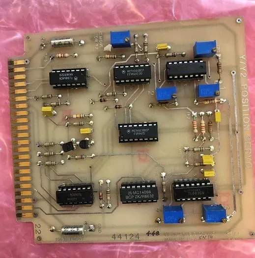 Y-Y2 POSITION SERVO