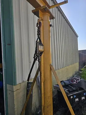 USED 2016 CONTRX CRANES GCT2-8
