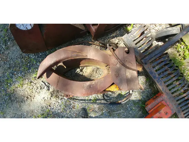 Used KOMATSU GRABS Misc Construction Attachements North Carolina US | Levan Equipment #1546355