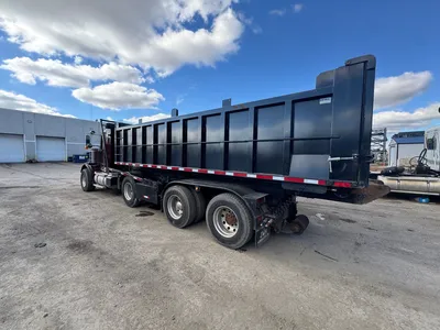 2009 KENWORTH T800 TANDEM AXLE WITH LIFT Truck - Roll Off | Title Equipment & Recreation Inc. (3)