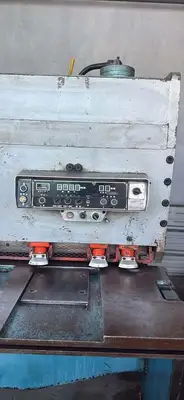 USED AMADA M-3065