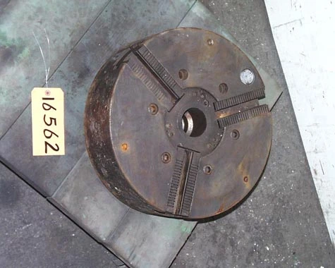 Used LOGAN 350B18-11 Chucks | CW WOOD MACHINERY #475423