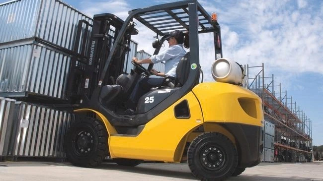 USED 2022 Komatsu FG25T16