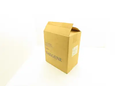 Nalgene 2321-0050 Autoclavable Rectangular Carboy With Spigot 20L Capacity