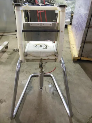 8-0134 Food Tools Inc. Round Cake and Pie Cutting Machine CS-4