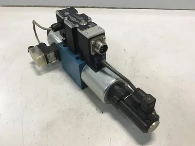USED MANNESMANN REXROTH 4WREE 10 W75-20/G24K31/A1V