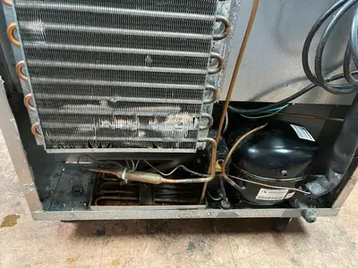 Used Delfield Used Delfield 406CA Undercounter Refrigerator with Casters 120V Undercounter Refrigerators Illinois US | Falcon Restaurant Supply #1376142