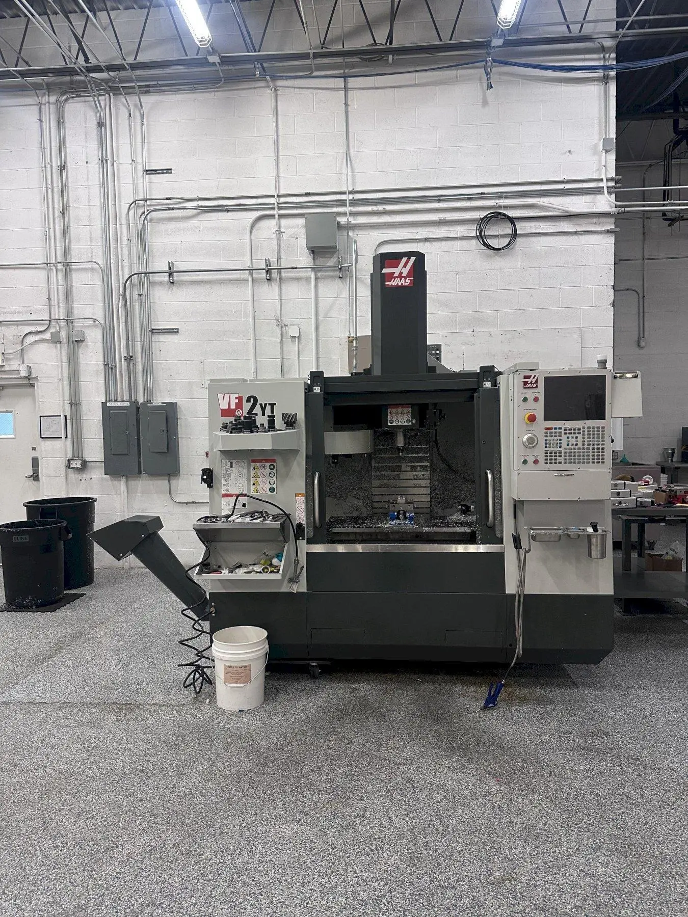 Used 2023 HAAS VF-2YT Vertical Machining Centers Illinois US | BLUMBERG MACHINERY COMPANY #1229289