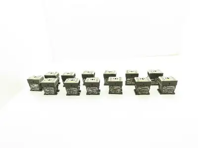 Siemens DIL MC15-01 Contactor 10Hp 600v 3Ph Lot of 13