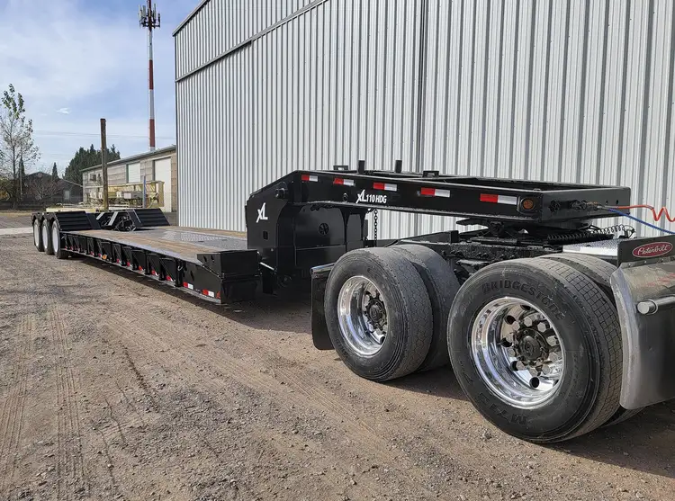 Used XL SPECIALIZED XL 110 HDG Lowboy Trailers Texas US | FMI Trading #679607