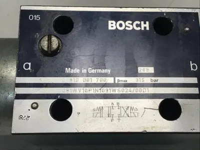 USED BOSCH 0 810 001 700