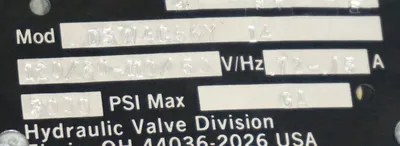 NEW PARKER D3W4C56Y 14 HYDRAULIC VALVE 12/110V 60/50HZ 0.72-0.75A 3000PSI