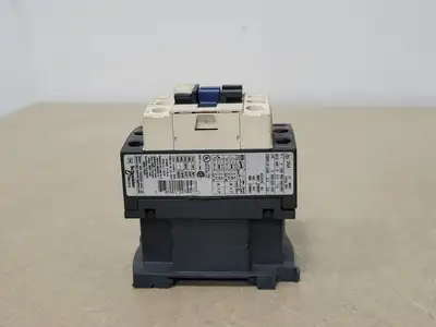 USED SCHNEIDER ELECTRIC LC1D12G7