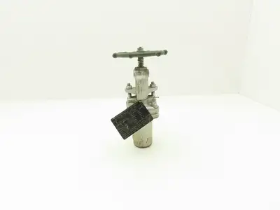 Edward 1049Y Right Angle Stop Valve 1" Socket Weld 3600 CWP 1830 PSI Rising Stem