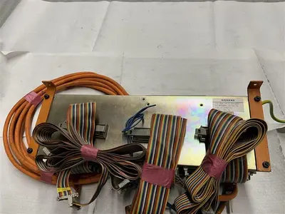USED SIEMENS SIEMENS 64E/32 6FC3984 - 3RA + 6FX1124-6AA02