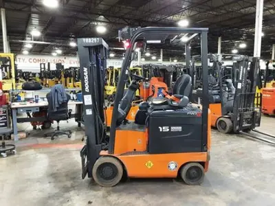 USED 2019 DOOSAN BC15S-5