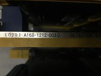 USED FANUC A16B-1212-0030 DETECTOR