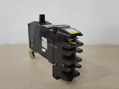 USED SQUARE D FH16015A