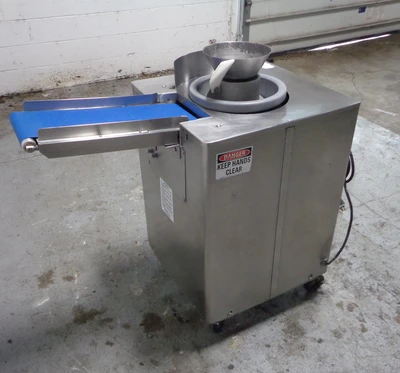 Used 2015 AM MFG R900 Dough Dividers California US | BakeryEquipment.com #1554794