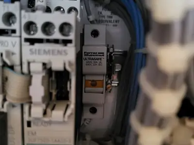 Full Voltage Non-Reversing MCC Bucket Size 2