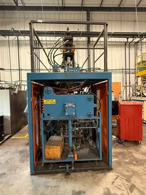 STERLING LS-3 Blow Molding Machines | ListingHippo (26)