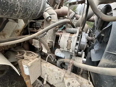 Used 2000 INTERNATIONAL 4900 DT466E Fuel & Lube Trucks Pennsylvania US | Proxy Equipment #1385352