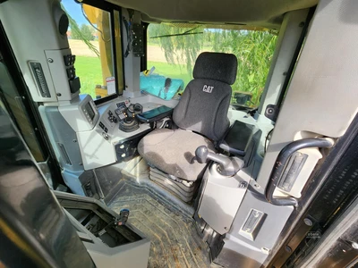 Used 2014 CATERPILLAR D8T Crawler Dozers | Abele Tractor #1342954