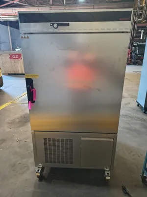 Used MEMMERT CTC256 Environmental Chambers South Carolina US | ESS Industrial Equipment Sales #1557884