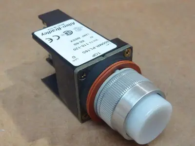 NEW ALLEN BRADLEY 800MR-PL16WS