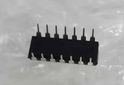 USED INFINEON IR2110PBF