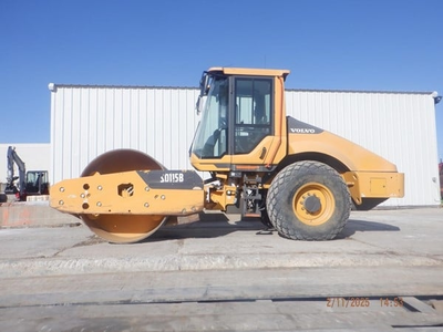 USED 2020 Volvo SD115B