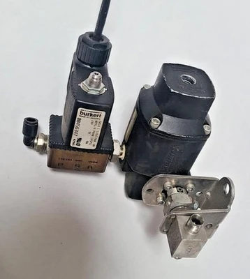 Burkert 6014-C-5/64-FKM-BR General Purpose 1/4" Valve 1/4"  145 PSI 24V Swagelok
