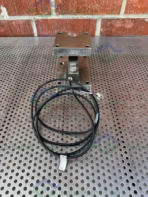 USED METTLER TOLEDO FLEXMOUNT SCALE WEIGH MODULE W/ 0958 LOAD CELL JUNCTION BOX