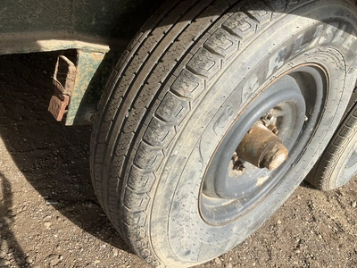 USED 1990 DOOLITTLE TRAILER