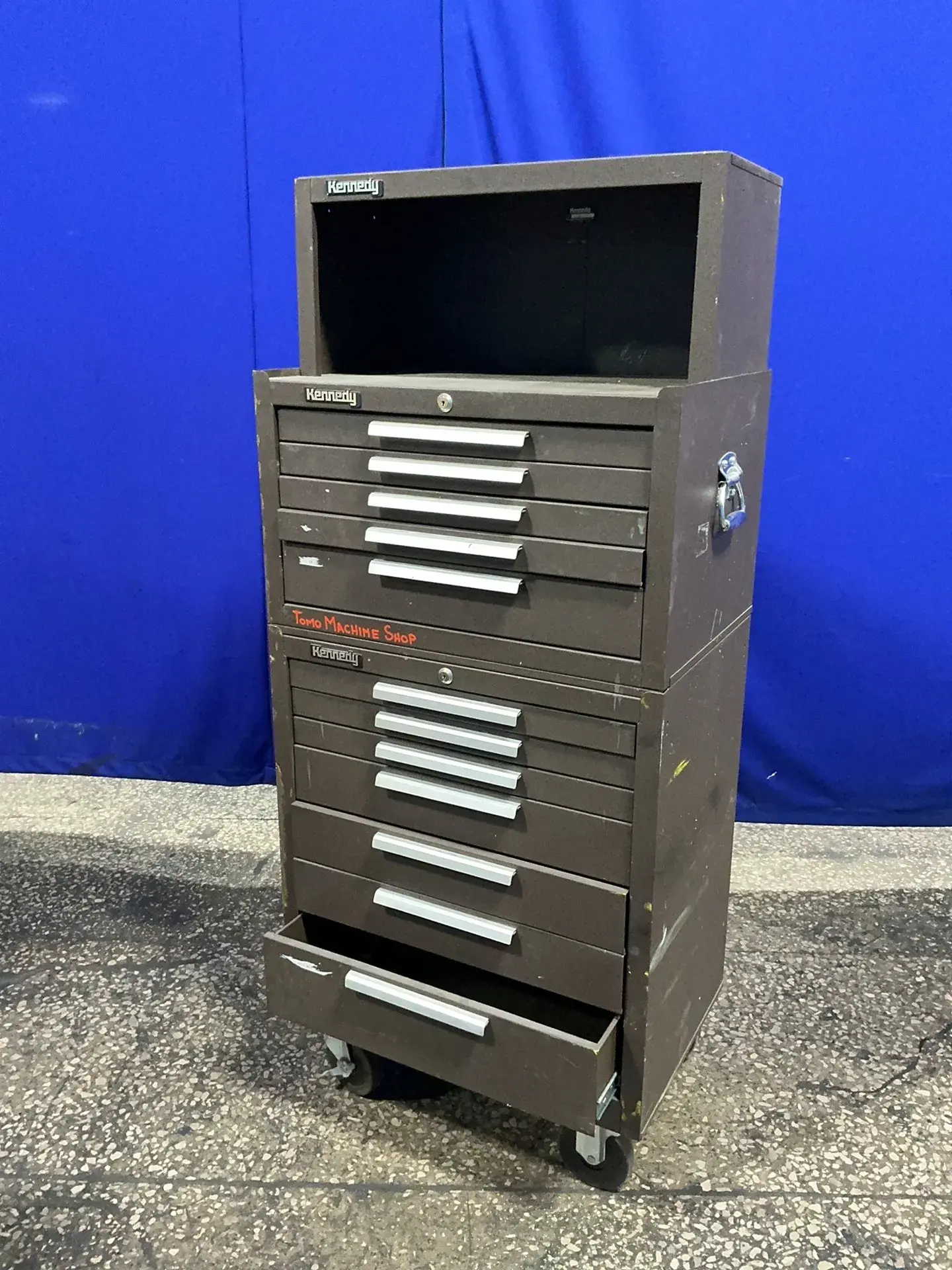 Used KENNEDY 2600B0218171 Cabinets Ohio US | HGR 24 #1260887