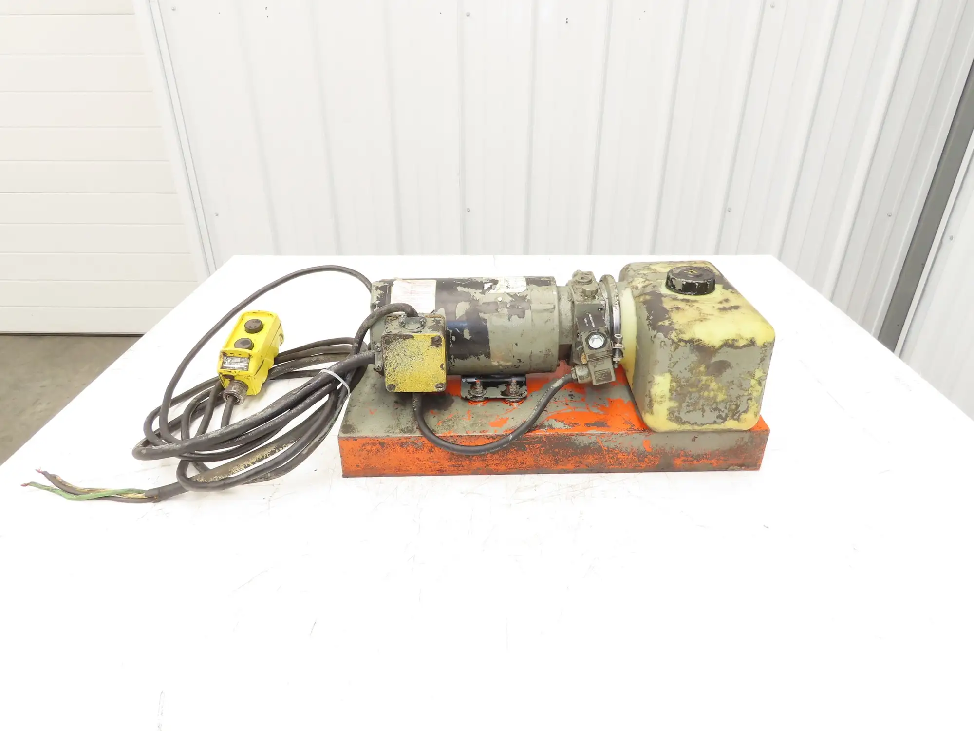 HPI 050 Hydroperfect Hydraulic Power Unit Pump 3L Tank 2.2LPM 115/230V Motor